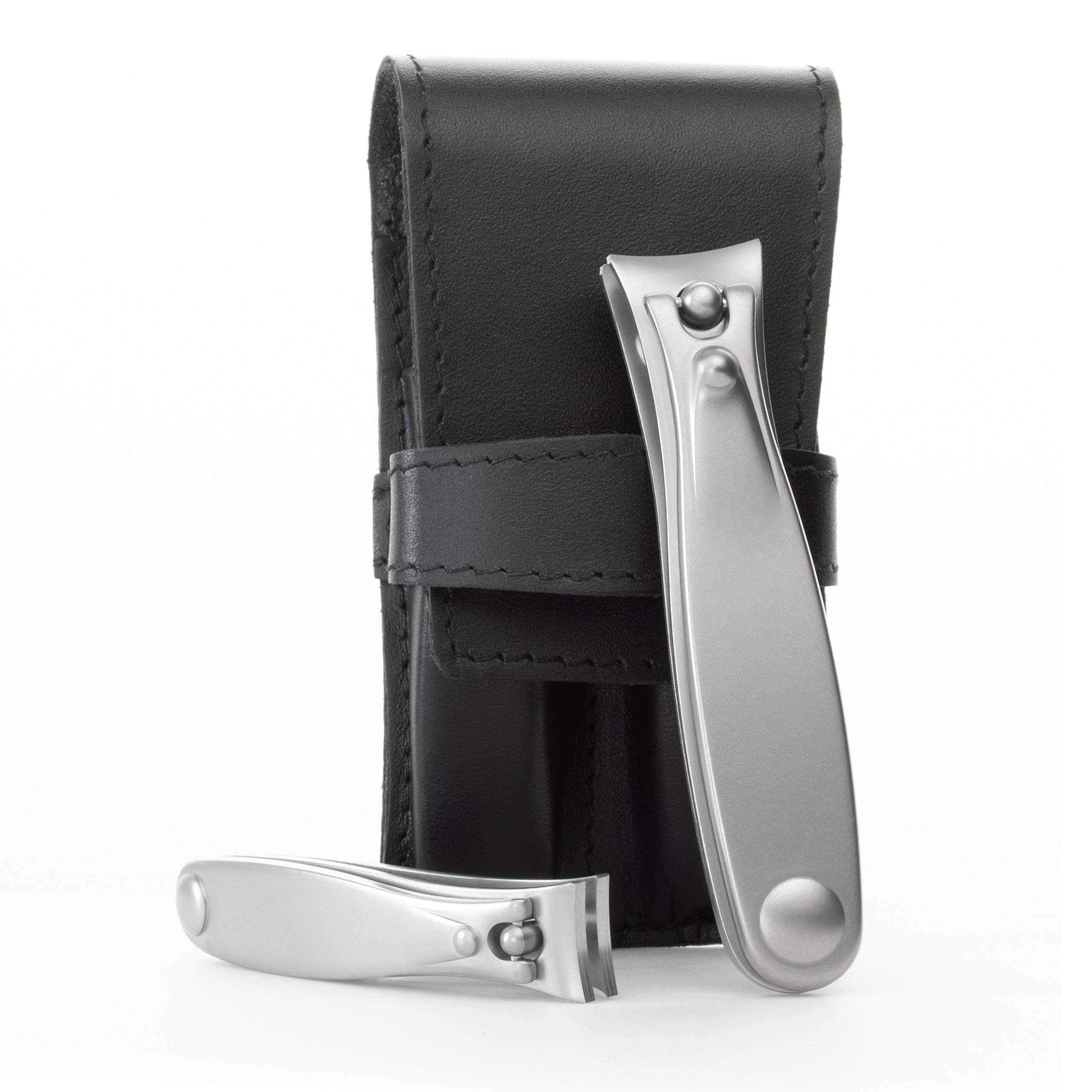 2 Clipper Set in Leather Case image #1