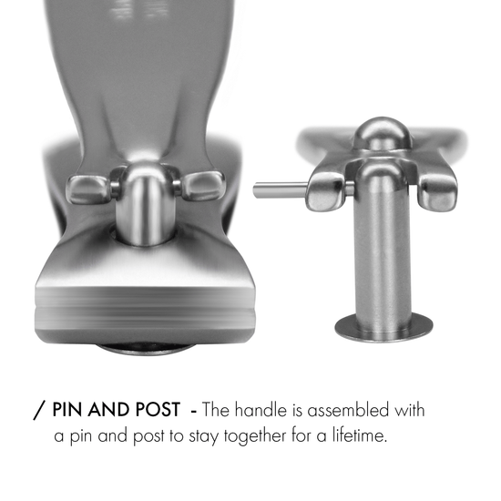 4 Piece Manicure Set: Nail Clipper, Combination Scissor, Sapphire File, and Nail Cleaner image #7