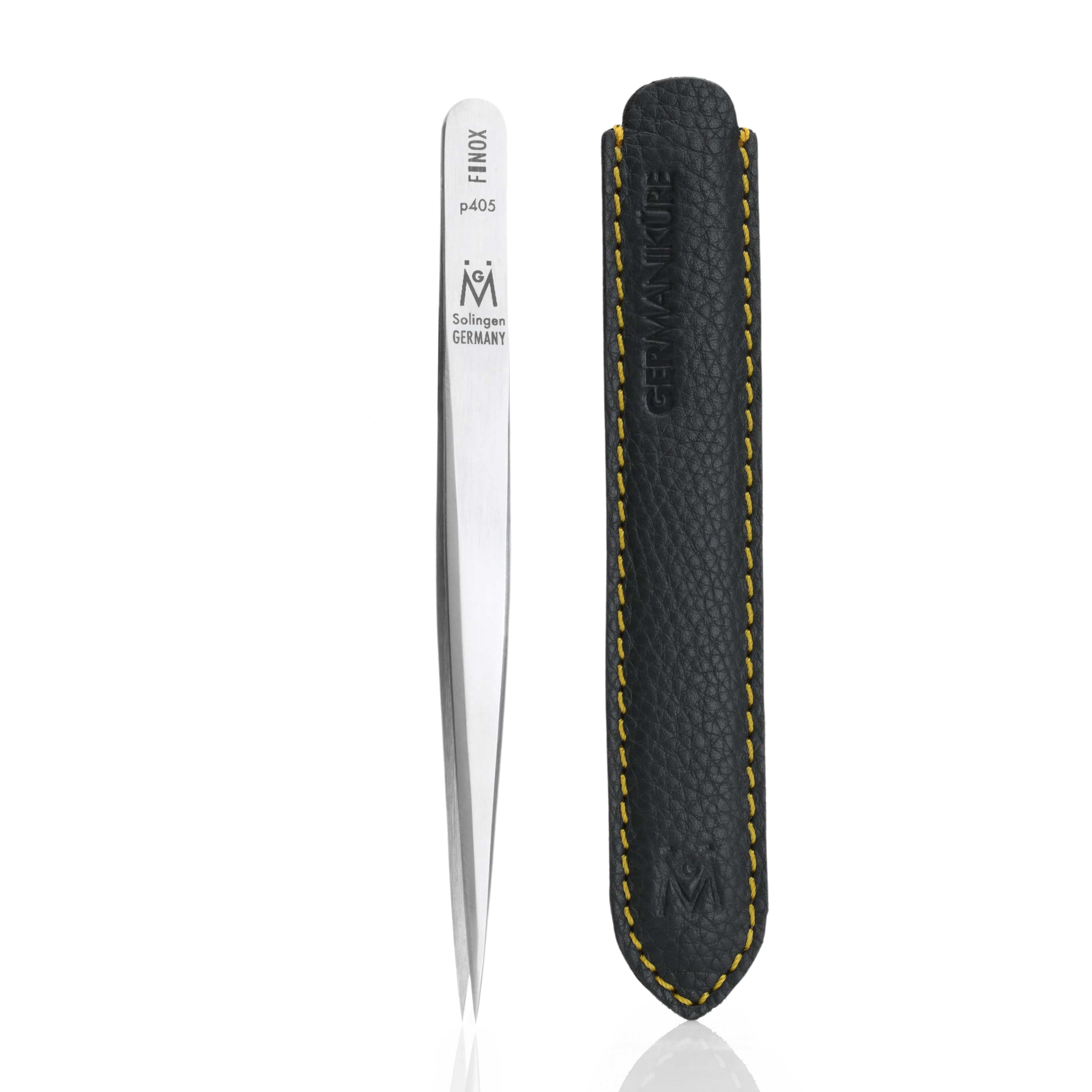 Wide Grip Pointed Eyebrow Tweezers image #1
