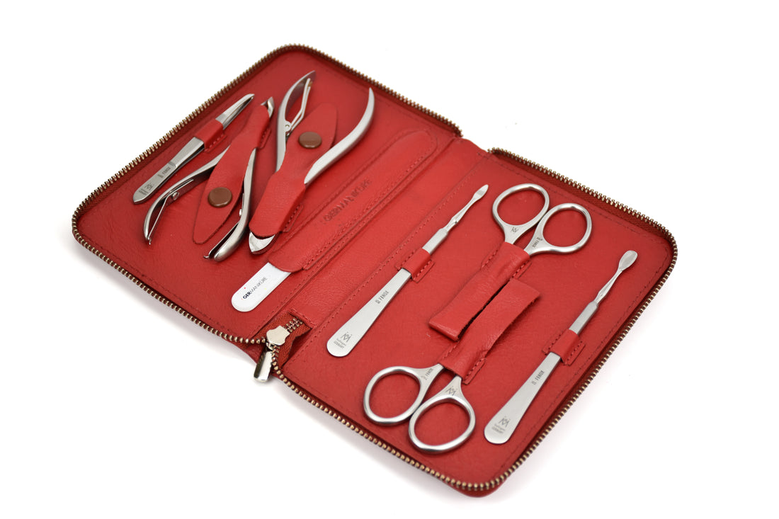 8 Piece Manicure Set in Zipper Case